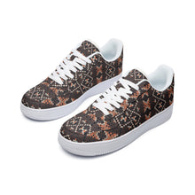 Load image into Gallery viewer, Unisex Low Top Leather Sneakers