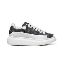 Load image into Gallery viewer, Unisex Non Slip Lace Up Leather Sneakers
