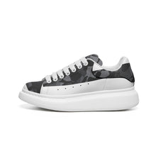 Load image into Gallery viewer, Unisex Non Slip Lace Up Leather Sneakers