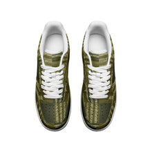 Load image into Gallery viewer, Unisex Low Top Leather Sneakers