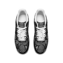 Load image into Gallery viewer, Unisex Low Top Leather Sneakers