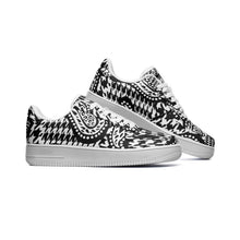 Load image into Gallery viewer, Unisex Low Top Leather Sneakers
