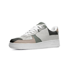 Load image into Gallery viewer, Unisex Low Top Leather Sneakers