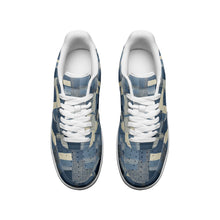 Load image into Gallery viewer, Unisex Low Top Leather Sneakers