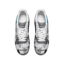 Load image into Gallery viewer, Unisex Low Top Leather Sneakers