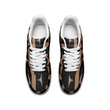 Load image into Gallery viewer, Unisex Low Top Leather Sneakers