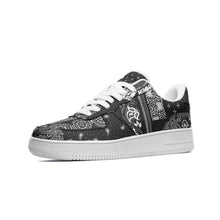 Load image into Gallery viewer, Unisex Low Top Leather Sneakers