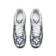 Load image into Gallery viewer, Unisex Low Top Leather Sneakers