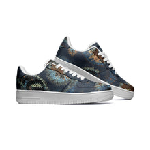 Load image into Gallery viewer, Unisex Low Top Leather Sneakers