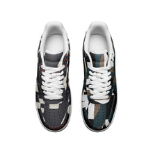 Load image into Gallery viewer, Unisex Low Top Leather Sneakers