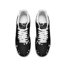 Load image into Gallery viewer, Unisex Low Top Leather Sneakers