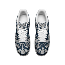Load image into Gallery viewer, Unisex Low Top Leather Sneakers