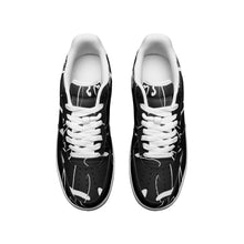 Load image into Gallery viewer, Unisex Low Top Leather Sneakers