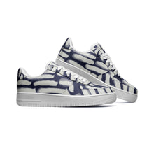 Load image into Gallery viewer, Unisex Low Top Leather Sneakers