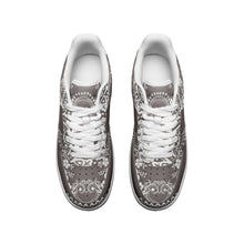 Load image into Gallery viewer, Unisex Low Top Leather Sneakers