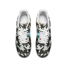 Load image into Gallery viewer, Unisex Low Top Leather Sneakers