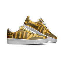 Load image into Gallery viewer, Unisex Low Top Leather Sneakers