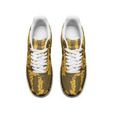 Load image into Gallery viewer, Unisex Low Top Leather Sneakers