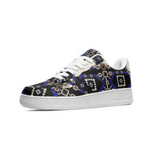 Load image into Gallery viewer, Unisex Low Top Leather Sneakers