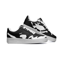 Load image into Gallery viewer, Unisex Low Top Leather Sneakers