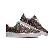 Load image into Gallery viewer, Unisex Low Top Leather Sneakers

